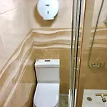 5lisbon Private Bedroom With A View Πανσιόν *