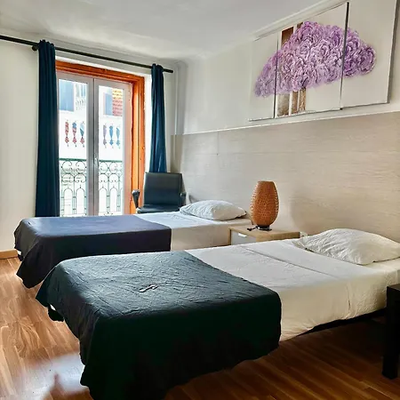 Guest house 5lisbon Private Bedroom With A View *